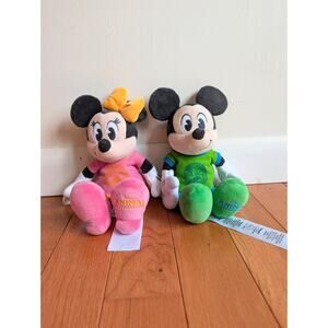 Disney's Animal Kingdom Dino Institute Dinoland USA Carnival Prizes Mickey Set